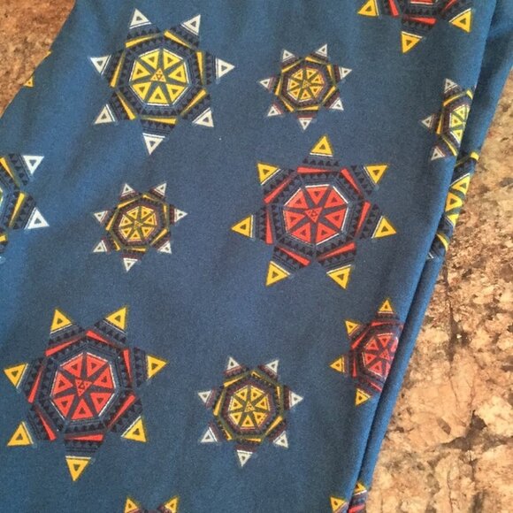 OS NWOT LuLaRoe Leggings F05 4682 - Picture 2 of 3